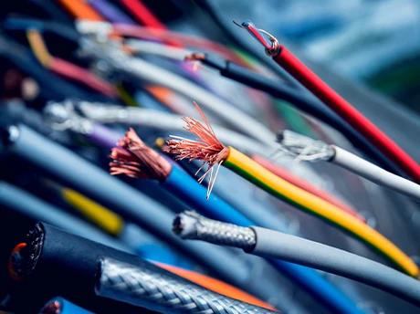 Aichie’s UL electronic wires | Safe and secure global connectivity